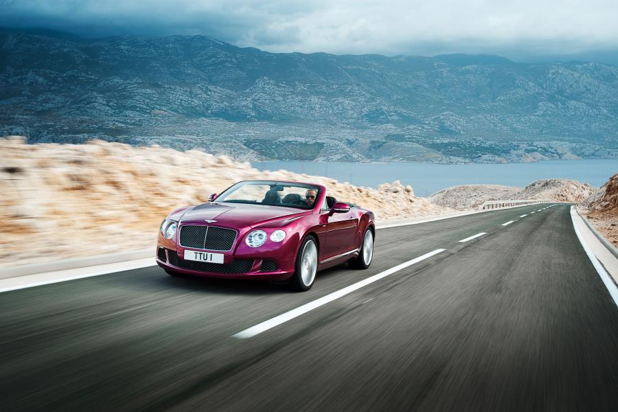 Bentley Continental GT Speed Convertible 2013 года  (фото 16 из 88)